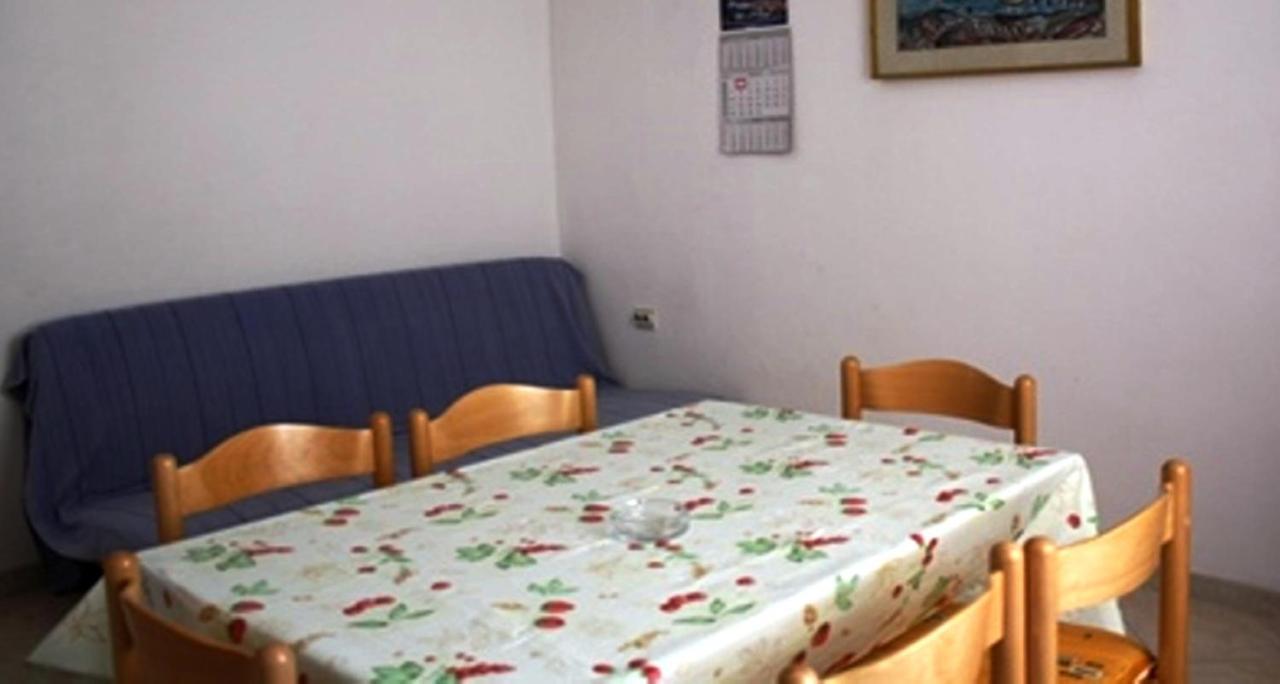 Cecillia Mare Apartments Rovinj Exterior foto